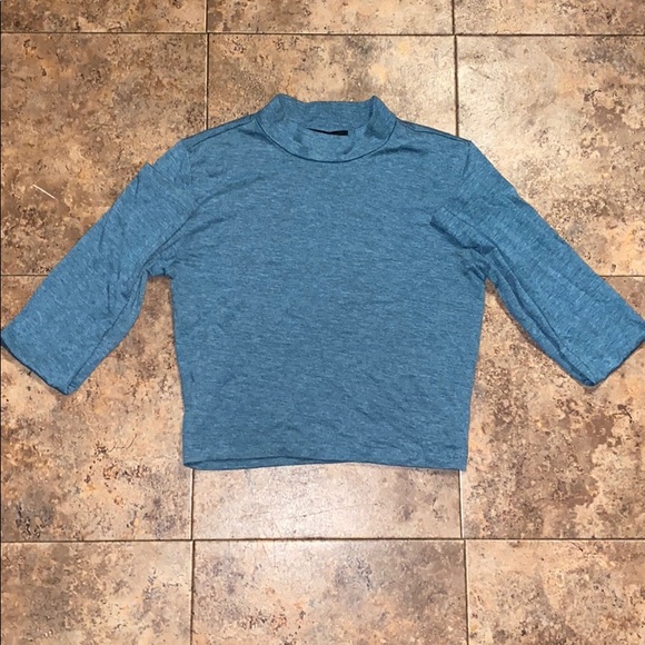 Forever 21 Tops - turtleneck crop top long sleeve shirt size small